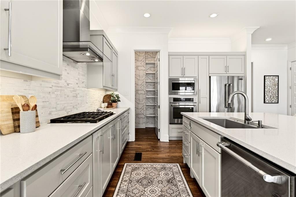 1155 McConnell Drive Decatur, GA 30033 - Photo 17 of 55