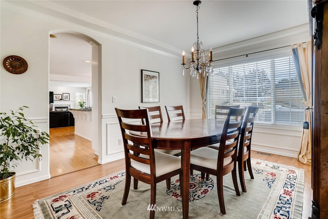 1402 241st Street Southeast Bothell, WA 98021 - Photo 5 of 24