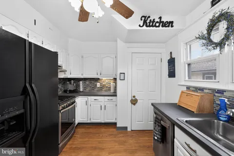 $359,900 | 346 Wayne Avenue, Lansdowne, PA 19050