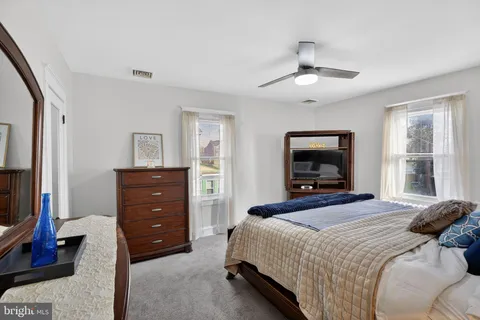 $359,900 | 346 Wayne Avenue, Lansdowne, PA 19050