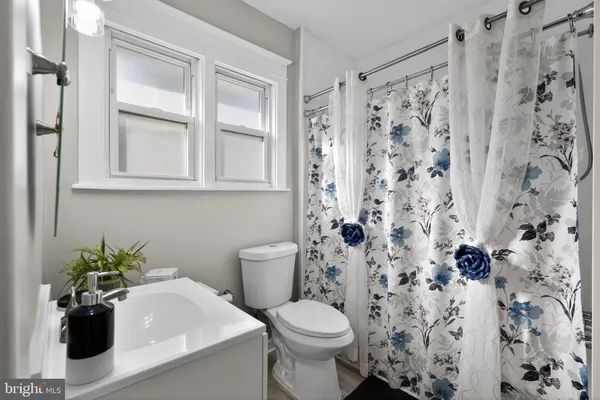 $375,000 | 346 Wayne Avenue, Lansdowne, PA 19050