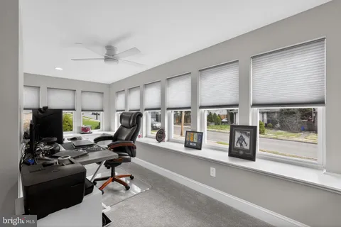 $359,900 | 346 Wayne Avenue, Lansdowne, PA 19050