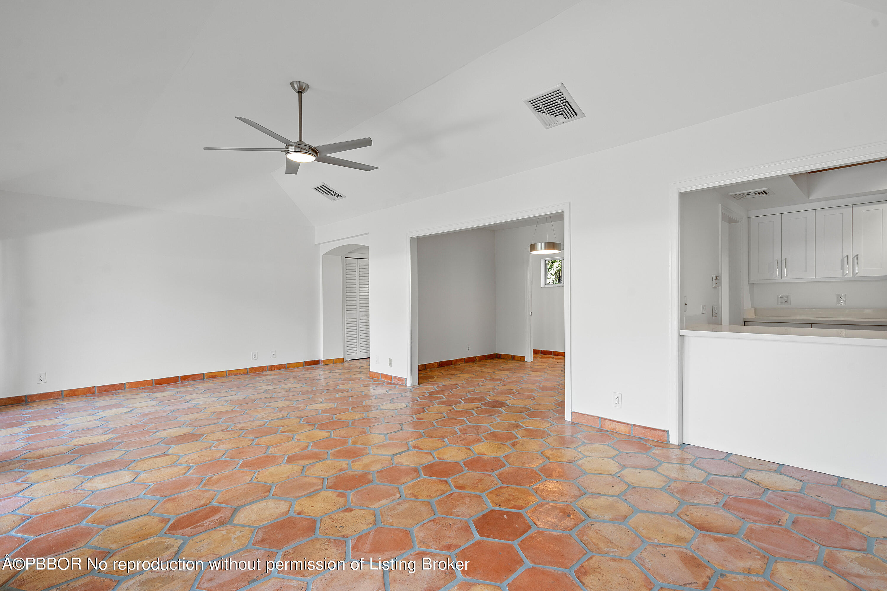 6 Little Pond Road, Unit 6 Manalapan, FL 33462 - Photo 14 of 36 006-6LittlePondRoad-Manalapan-FL-33462-F