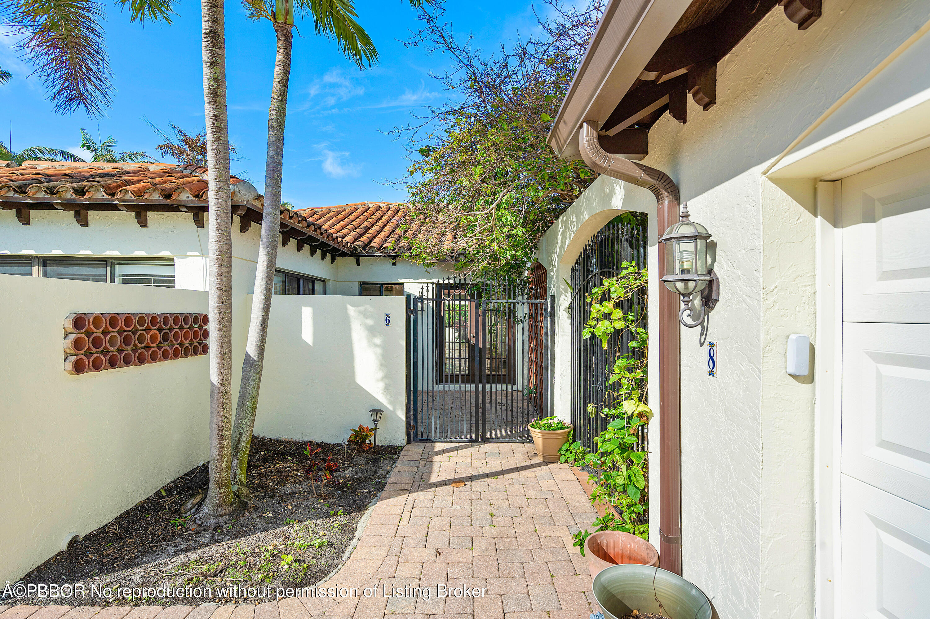 6 Little Pond Road, Unit 6 Manalapan, FL 33462 - Photo 5 of 36 004-6LittlePondRoad-Manalapan-FL-33462-F