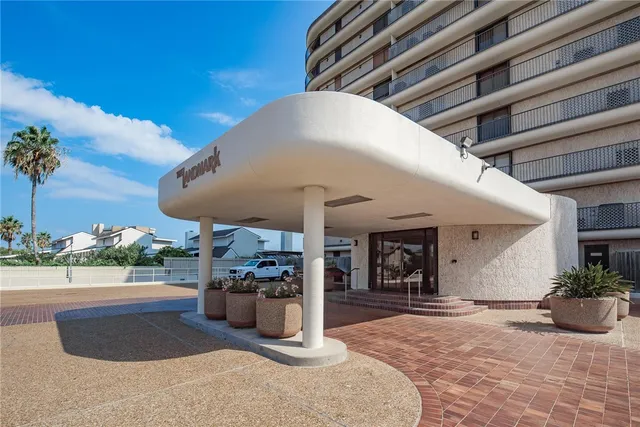 $975,000 | 4500 Ocean Drive, Unit 5A, Corpus Christi, TX 78412