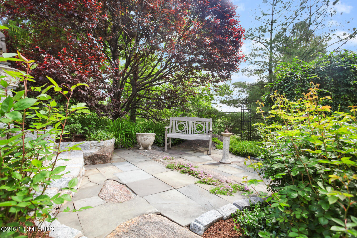 20 Byram Shore Road Greenwich, CT 06830 - Photo 33 of 39 20 Byram Shore Rd Greenwich CT-large-038