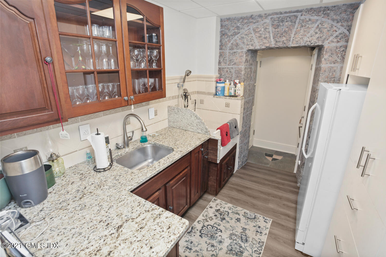 20 Byram Shore Road Greenwich, CT 06830 - Photo 34 of 39 20 Byram Shore Rd Greenwich CT-large-021