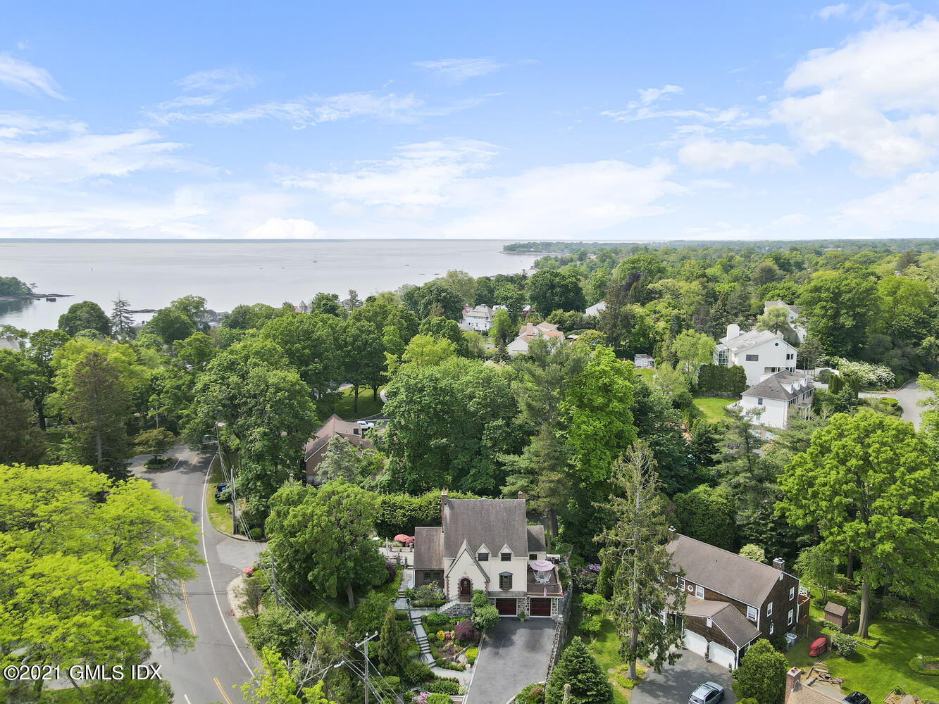 20 Byram Shore Road Greenwich, CT 06830 - Photo 35 of 39 20 Byram Shore Rd Greenwich CT-large-048