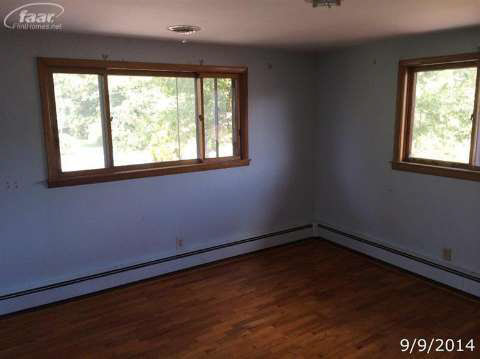 4124 East Stanley Road Mount Morris, MI 48458 - Photo 12 of 14 20421079-11.JPG