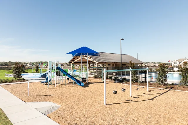 $319,900 | 2550 Green Jasper Drive, Iowa Colony, TX 77583