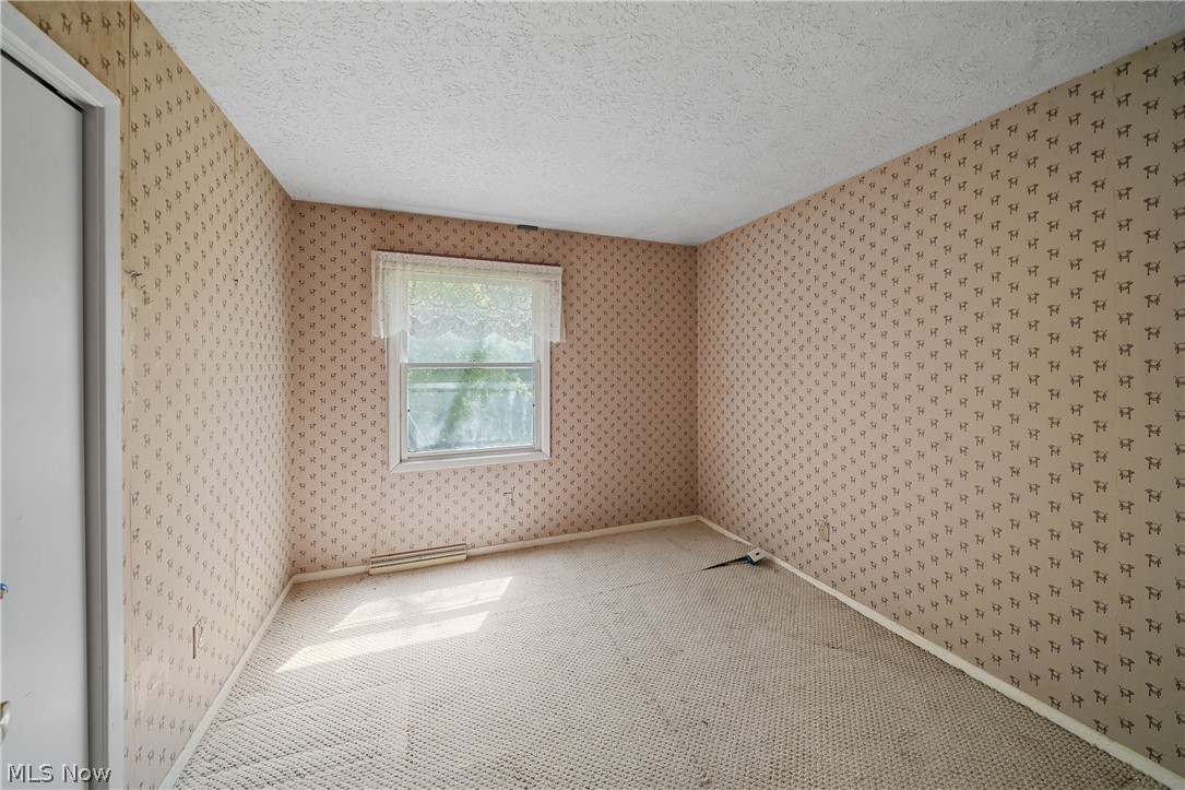 12790 Heath Road Chesterland, OH 44026 - Photo 23 of 31 2nd bedroom