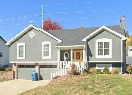 $350,000 | 1712 Welleslay Lane, Liberty, MO 64068