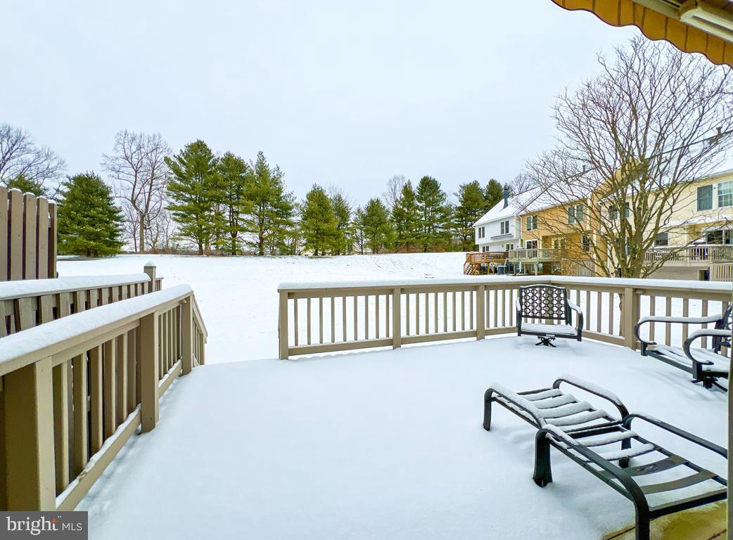 312 Edinburgh Road Chadds Ford, PA 19317 - Photo 40 of 41 back deck with awning