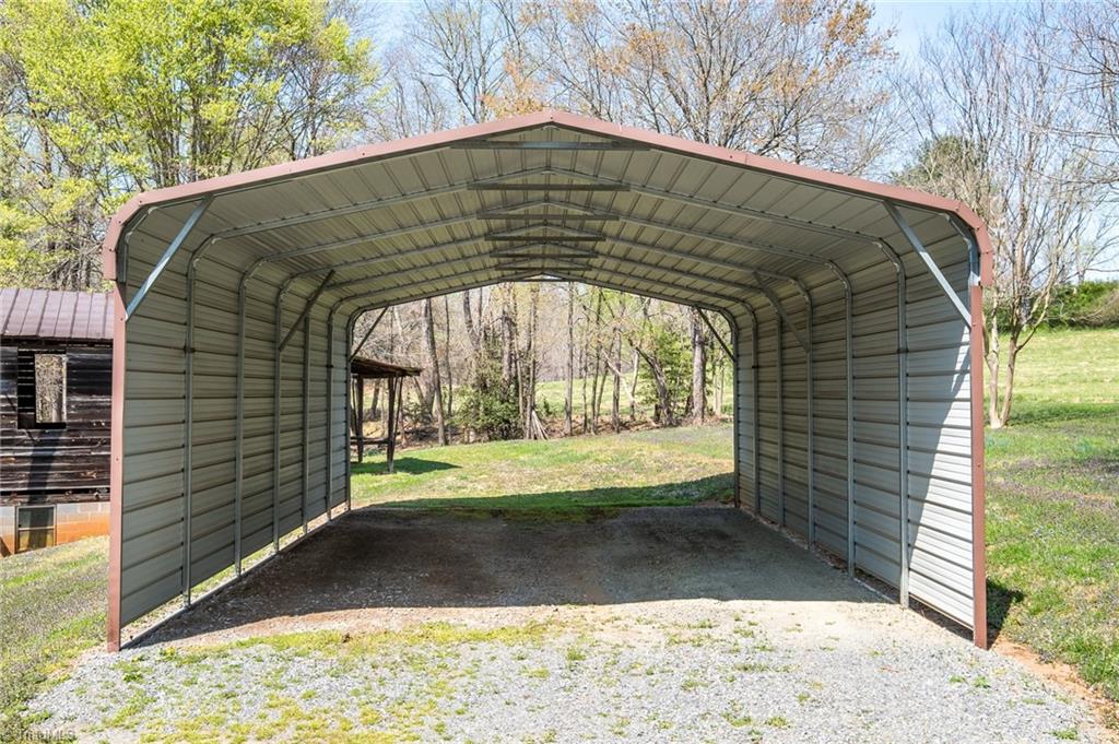 375 Johnson Ridge Road Elkin, NC 28621 - Photo 15 of 45 Gallery Image 15
