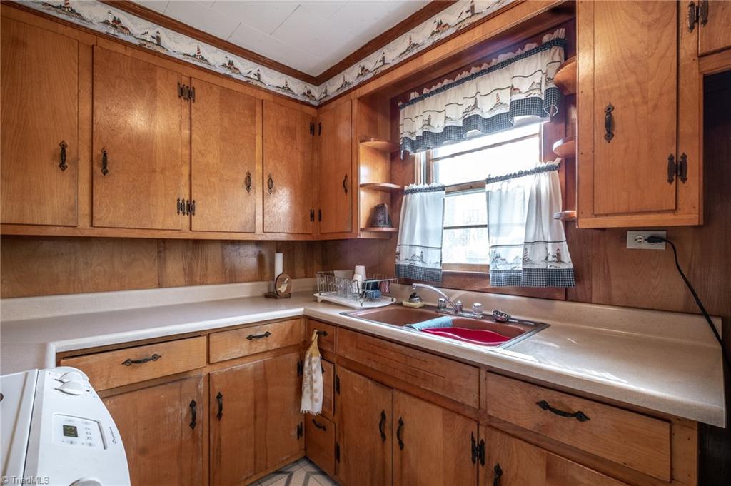 375 Johnson Ridge Road Elkin, NC 28621 - Photo 26 of 45 Gallery Image 26