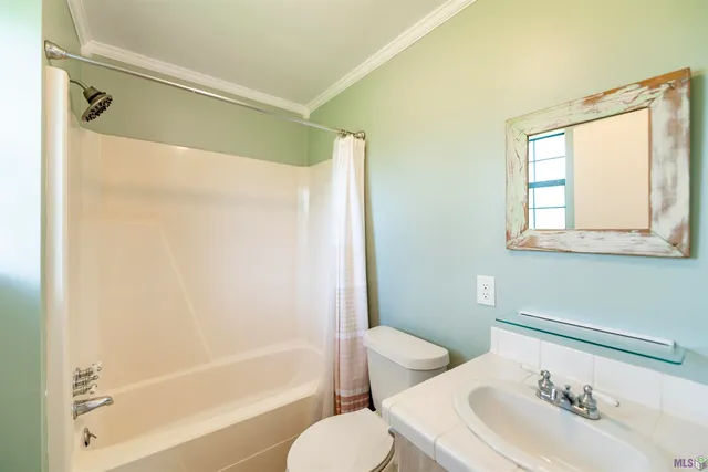 $205,000 | 430 Fantastic Acres Boulevard, Raceland, LA 70394