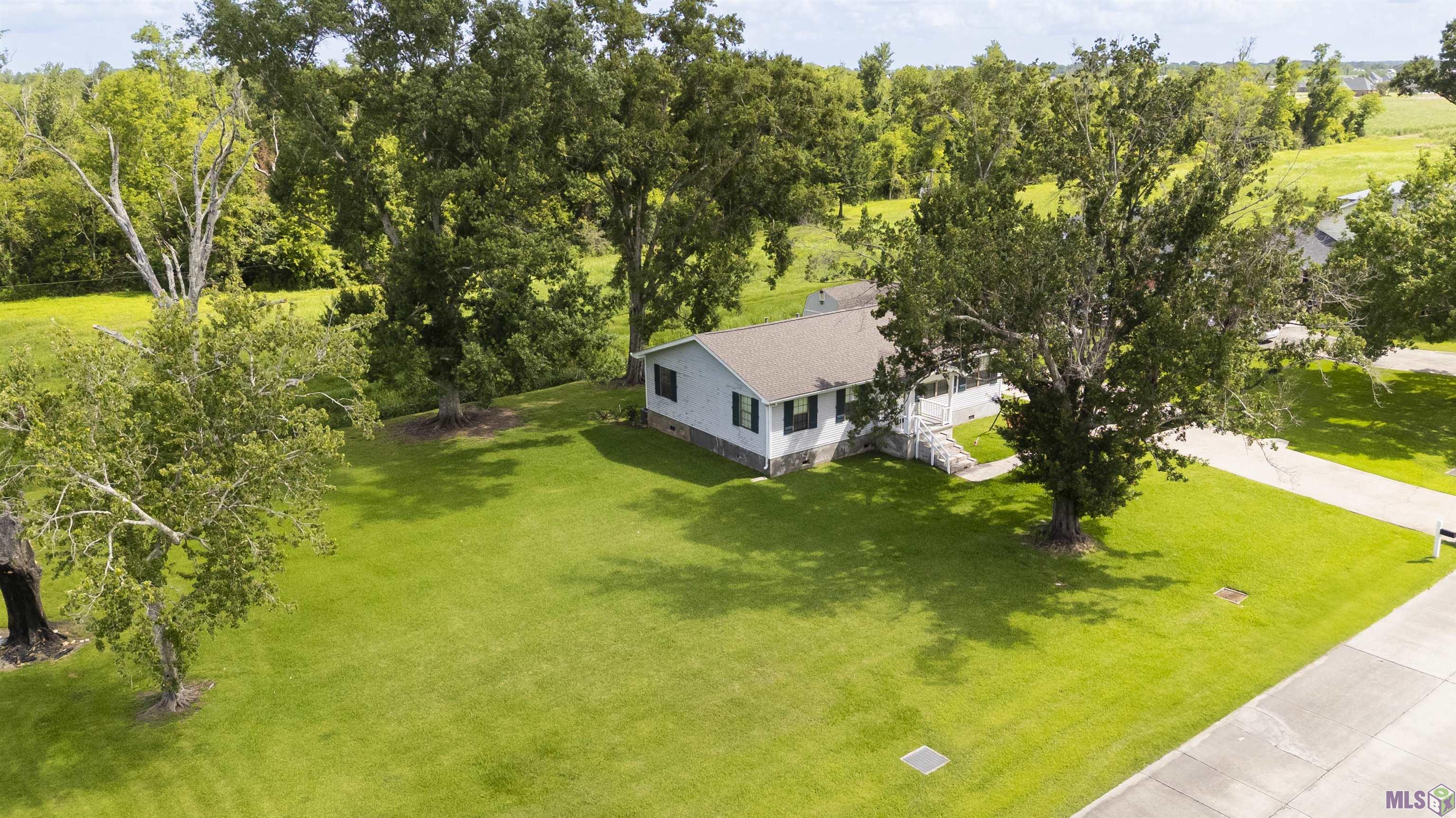430 Fantastic Acres Boulevard Raceland, LA 70394 - Photo 18 of 23