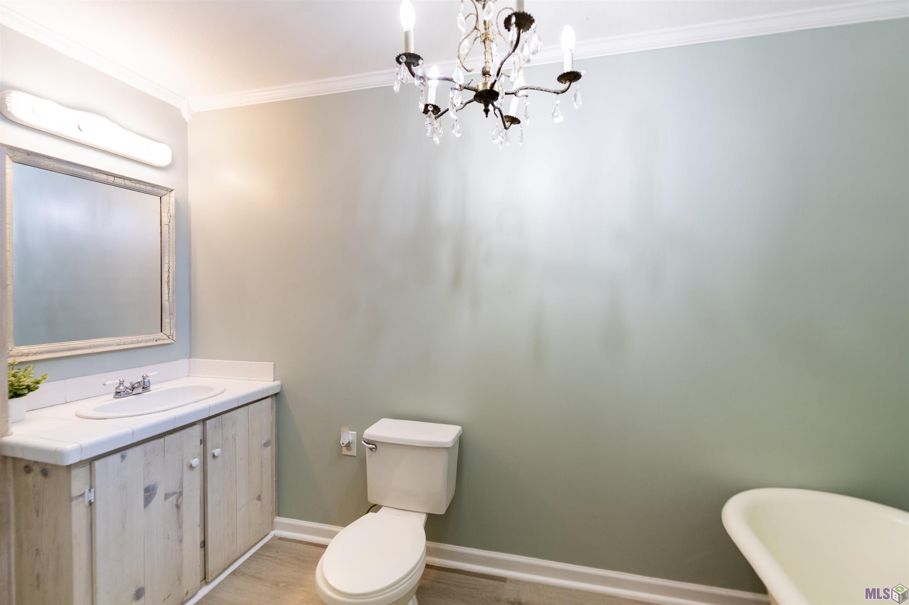 430 Fantastic Acres Boulevard Raceland, LA 70394 - Photo 9 of 23 bathroom 2