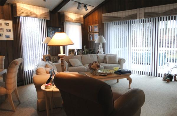 83 Redwood Road Newton, MA 02459 - Photo 8 of 24 Gallery Image 8