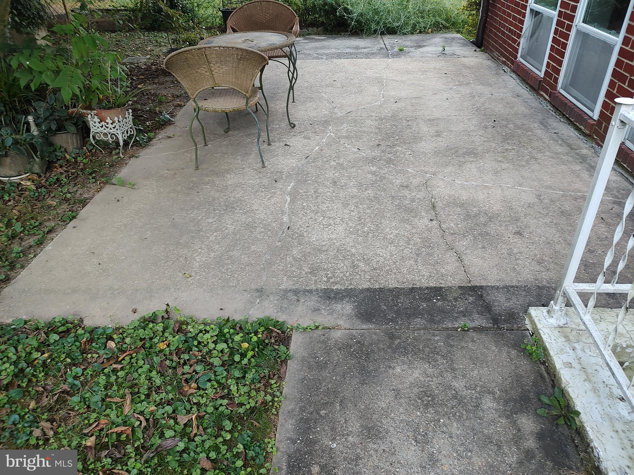 603 Perth Place Silver Spring, MD 20901 - Photo 13 of 16 a view of a yard with patio