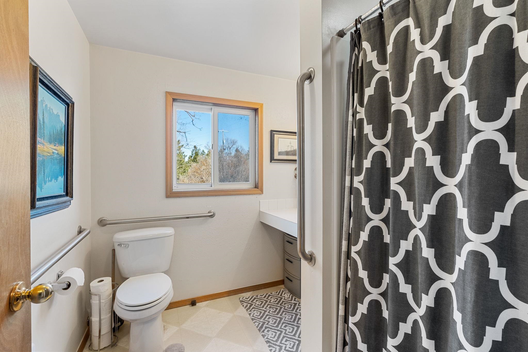 5606 South Stroup Road Medical Lake, WA 99022 - Photo 22 of 49 Gallery Image 22
