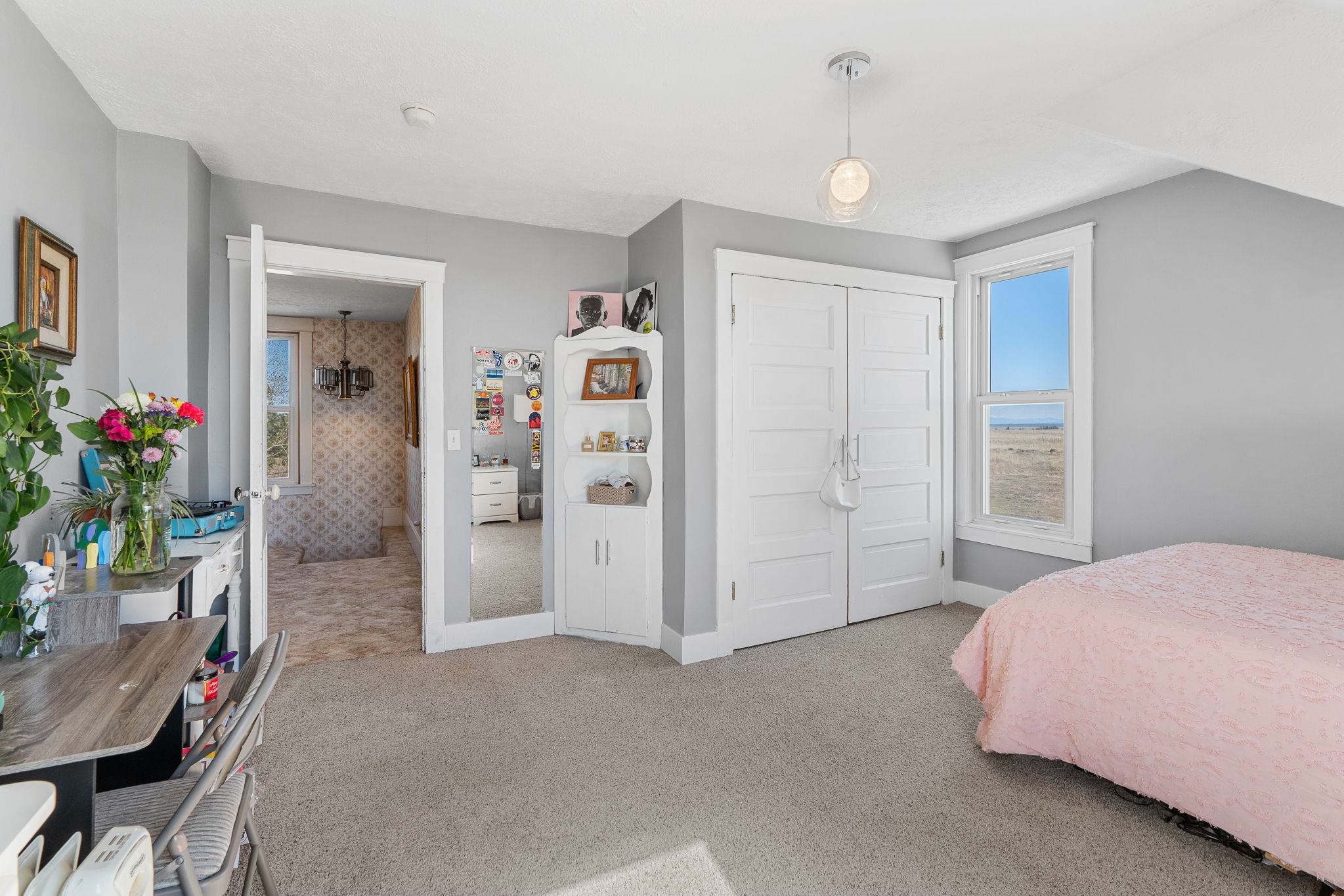 5606 South Stroup Road Medical Lake, WA 99022 - Photo 37 of 49 Gallery Image 37