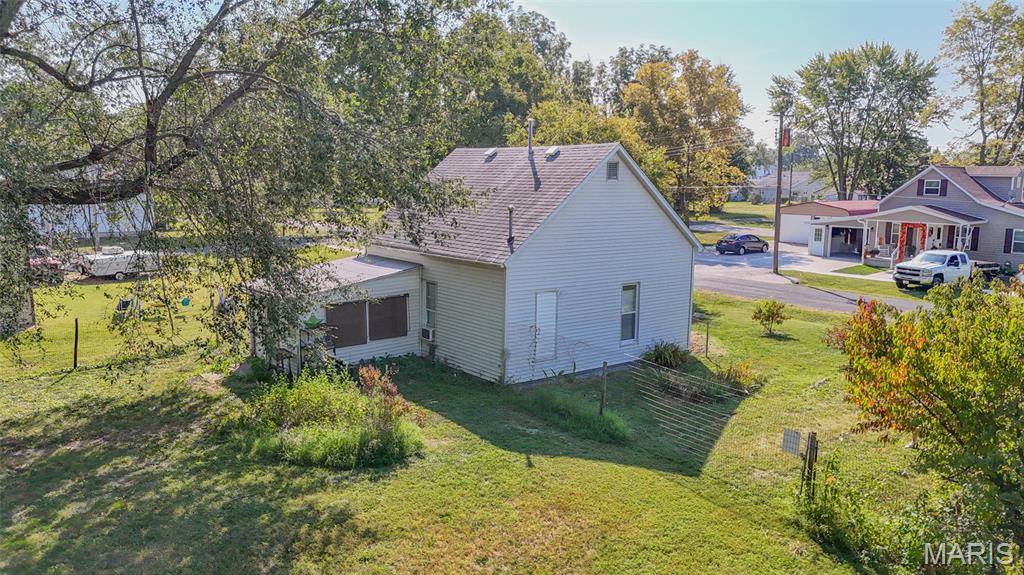 1008 Locust Carrollton, IL 62016 - Photo 29 of 31