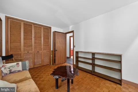 $950,000 | 401 Willington Drive, Silver Spring, MD 20904