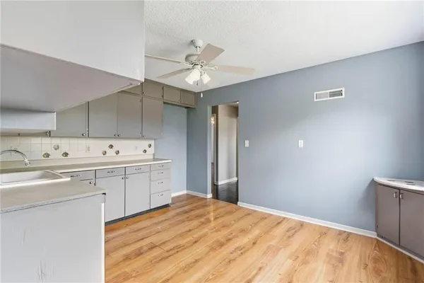 $230,000 | 307 East Orchard Street, Odessa, MO 64076