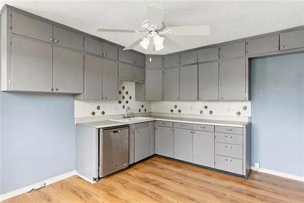 $230,000 | 307 East Orchard Street, Odessa, MO 64076