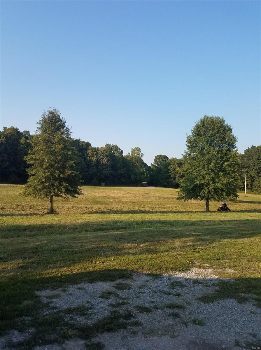 318 Pyatt-Cutler Road Percy, IL 62272 - Photo 2 of 8 Gallery Image 2