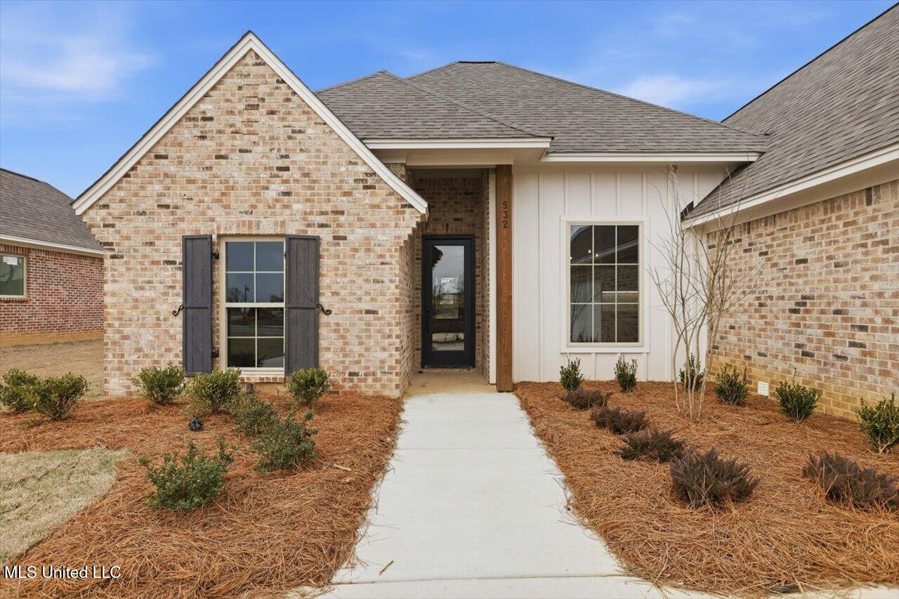 01-532 Baleigh Way _ Home Tours MS