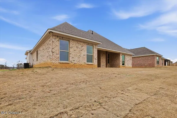 $369,900 | 532 Baleigh Way, Canton, MS 39046
