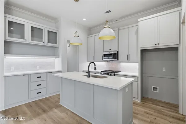 $369,900 | 532 Baleigh Way, Canton, MS 39046