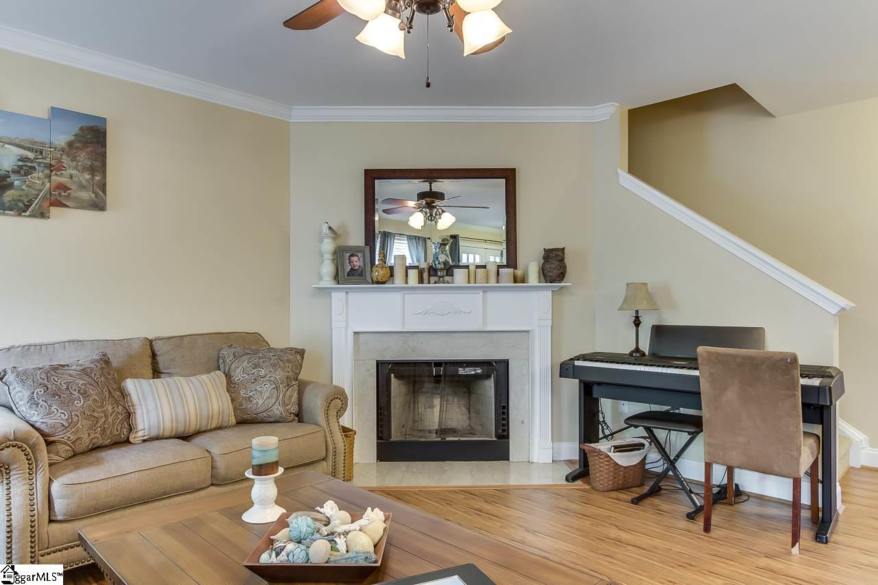 12 Hawkesbury Road Simpsonville, SC 29681 - Photo 12 of 36 Gallery Image 12