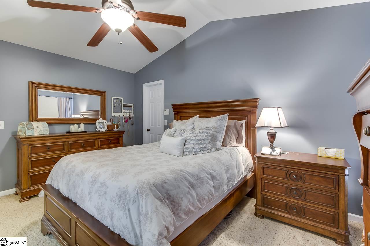 12 Hawkesbury Road Simpsonville, SC 29681 - Photo 30 of 36 Gallery Image 30