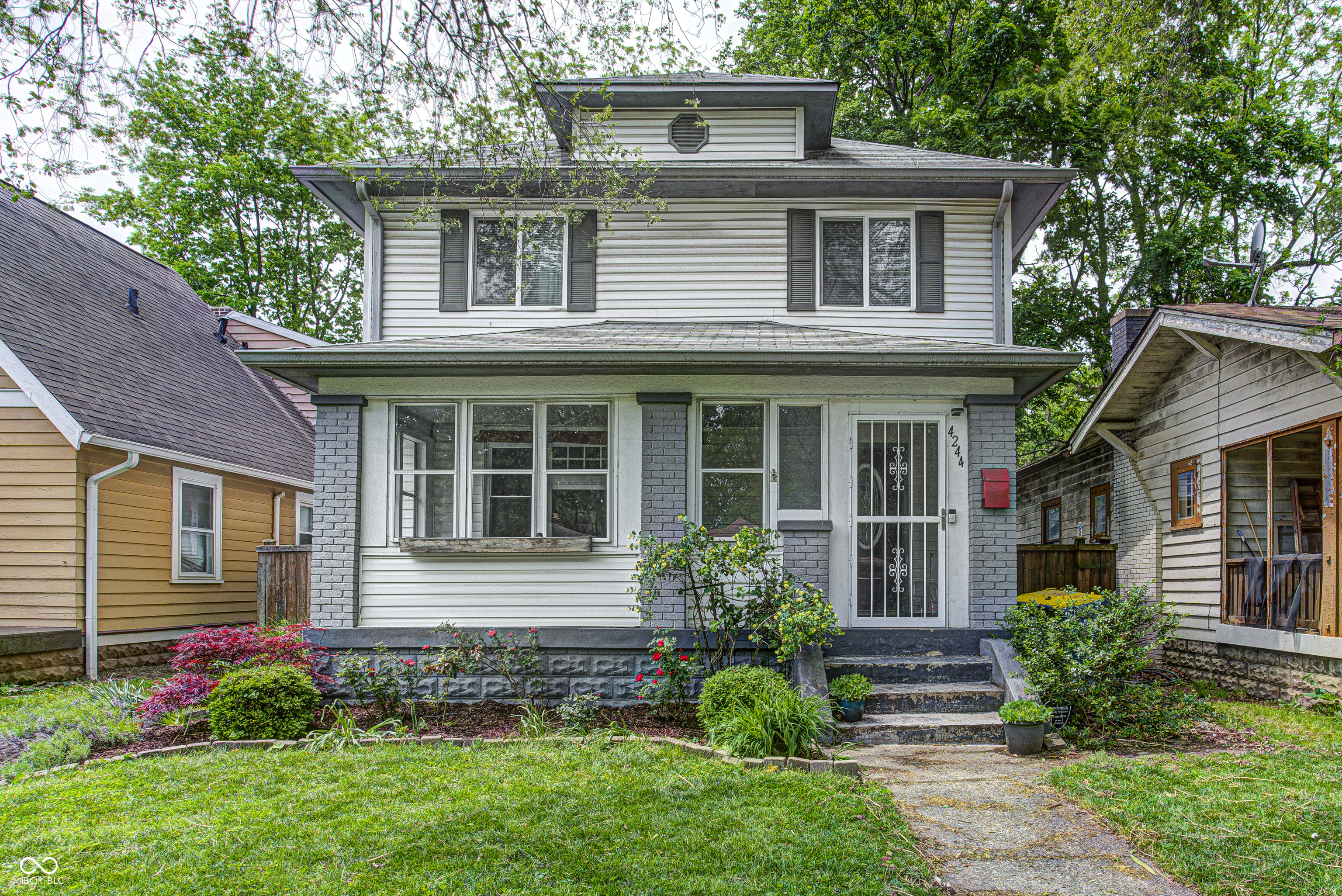 4244 Rookwood Avenue Indianapolis, IN 46208 - Photo 1 of 40 Gallery Image 1