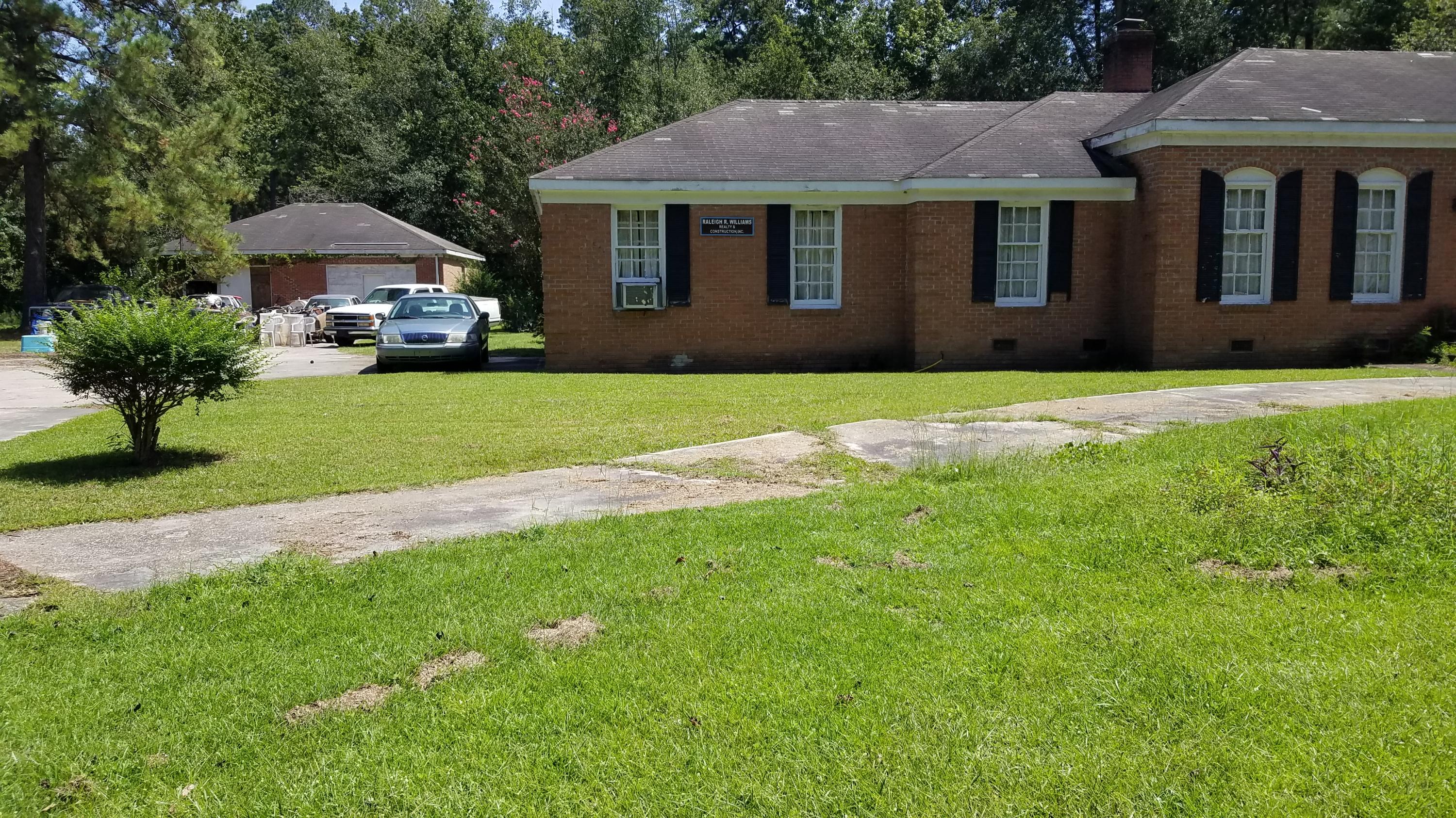 1519 Rivers Street Walterboro, SC 29488 - Photo 6 of 6 158