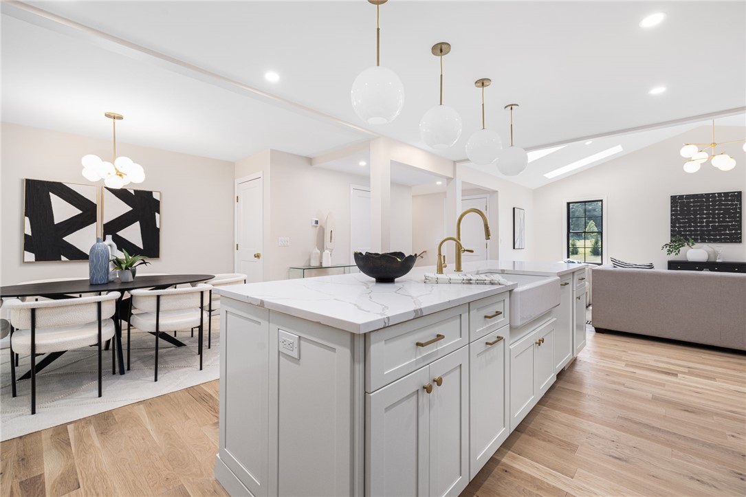 91 Carr Lane Jamestown, RI 02835 - Photo 13 of 50