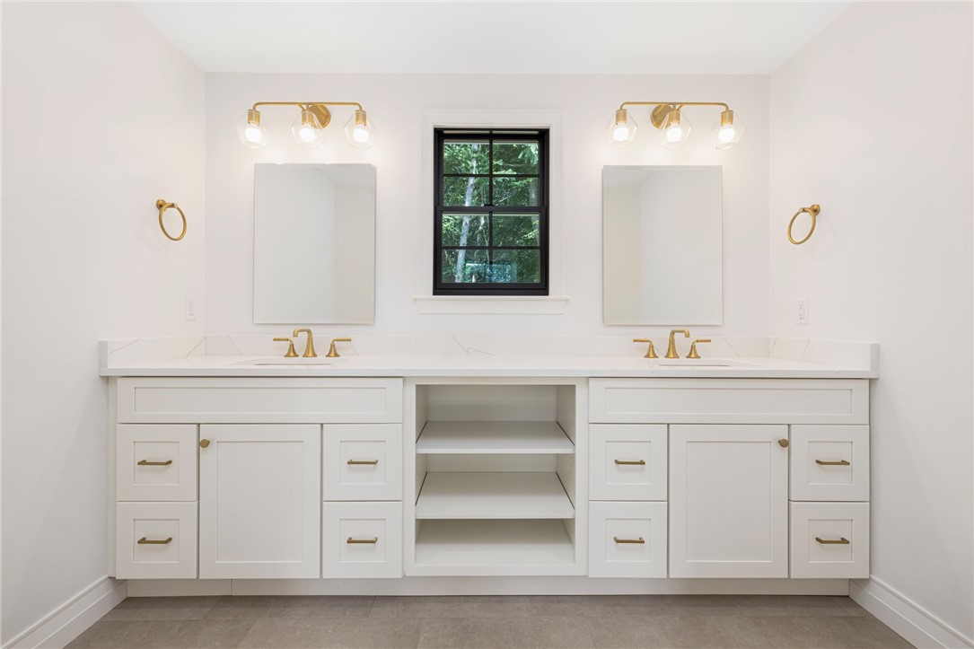 91 Carr Lane Jamestown, RI 02835 - Photo 35 of 50