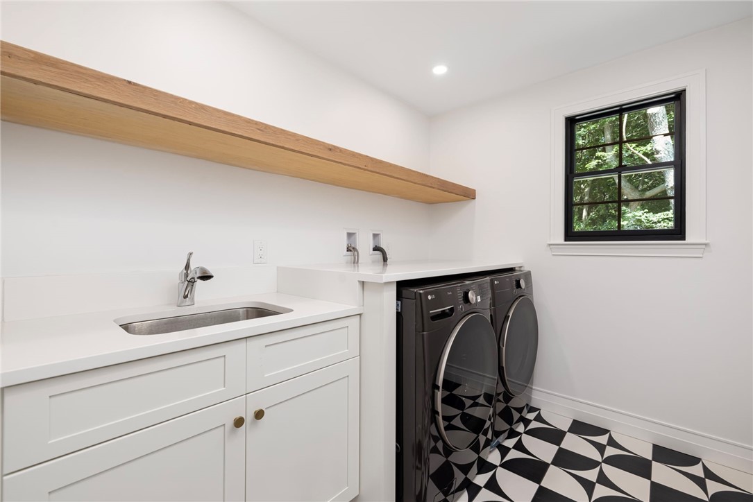 91 Carr Lane Jamestown, RI 02835 - Photo 43 of 50