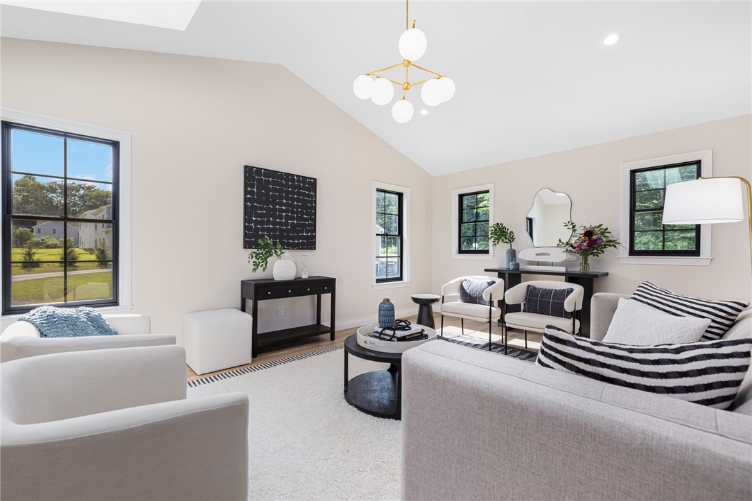 91 Carr Lane Jamestown, RI 02835 - Photo 8 of 50