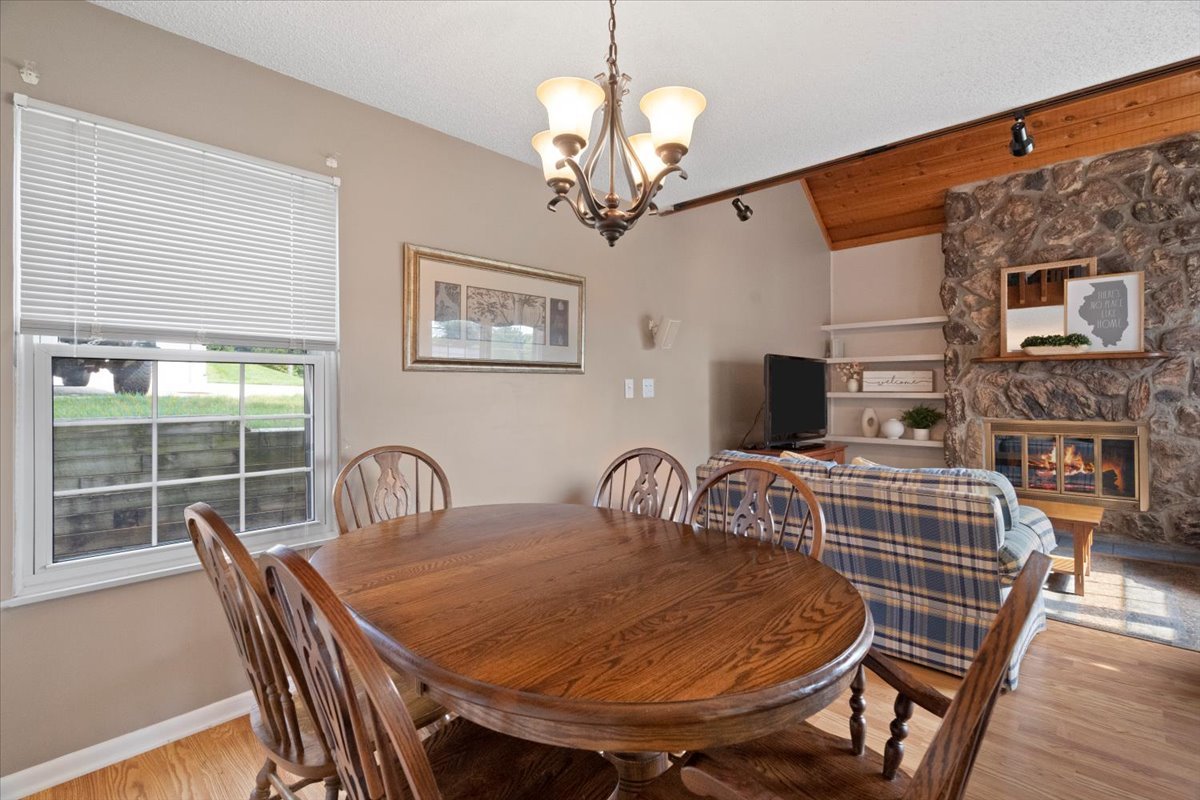 776 Chandler Road, Unit 168 Gurnee, IL 60031 - Photo 12 of 25