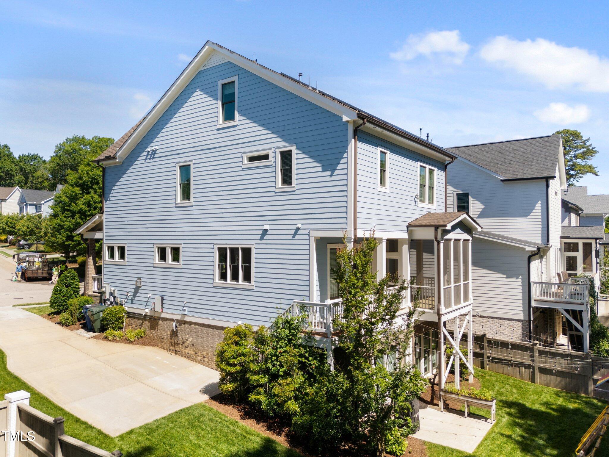1000 Norris Street Raleigh, NC 27604 - Photo 35 of 49 70-web-or-mls-DJI_20250506105555_0731_D