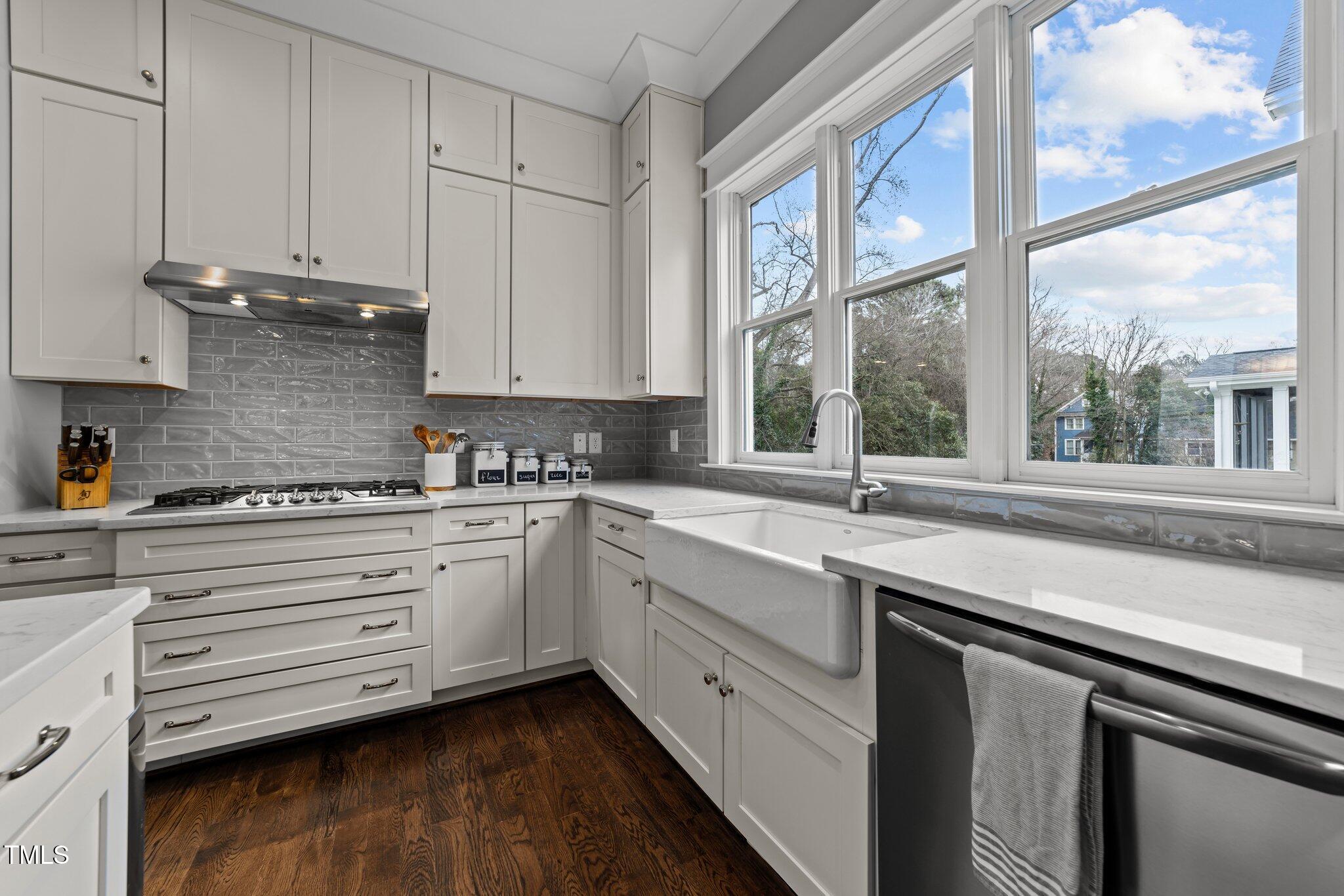 1000 Norris Street Raleigh, NC 27604 - Photo 4 of 49 32-web-or-mls-3D5A7917
