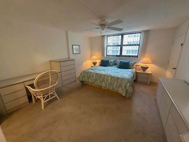 $3,250 | 145 South Ocean Avenue, Unit 214, Palm Beach Shores, FL 33404