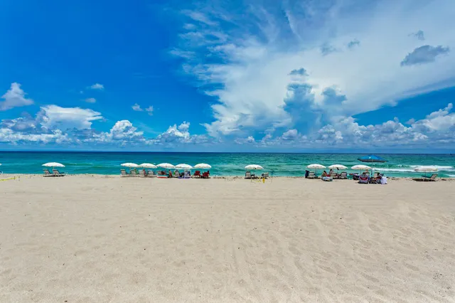 $3,250 | 145 South Ocean Avenue, Unit 214, Palm Beach Shores, FL 33404