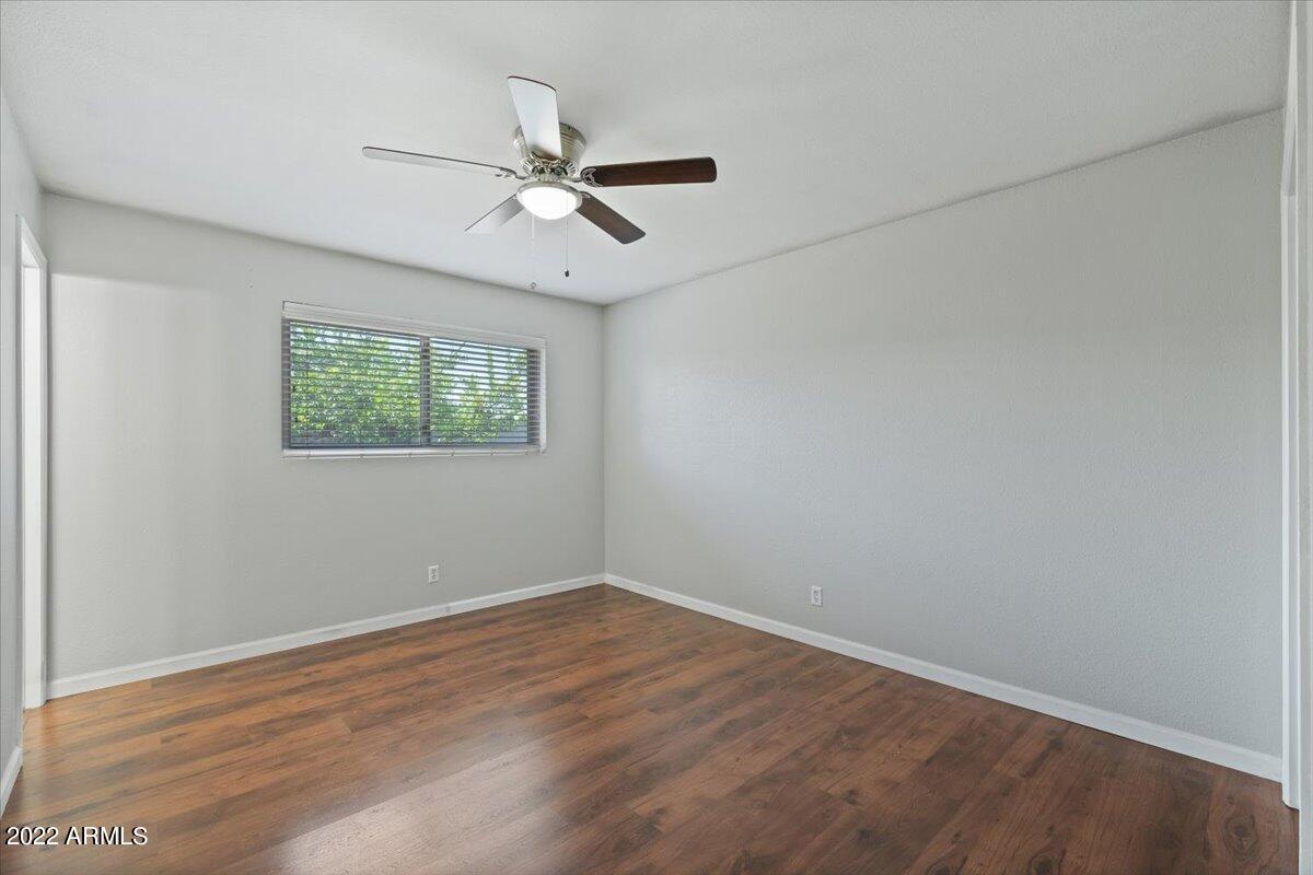 315 North Dobson Road Mesa, AZ 85201 - Photo 15 of 33 15-015