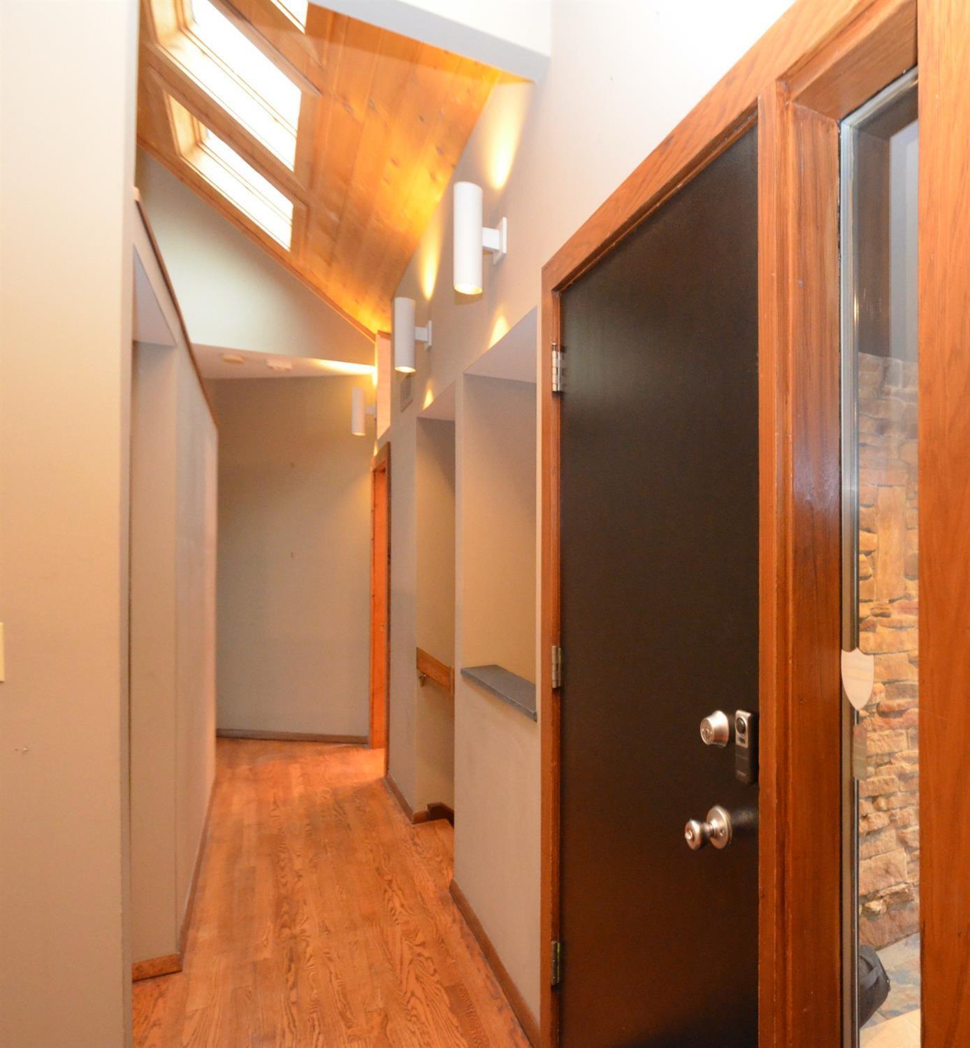 3878 Lincoln Road Cincinnati, OH 45247 - Photo 6 of 50 Gallery Image 6