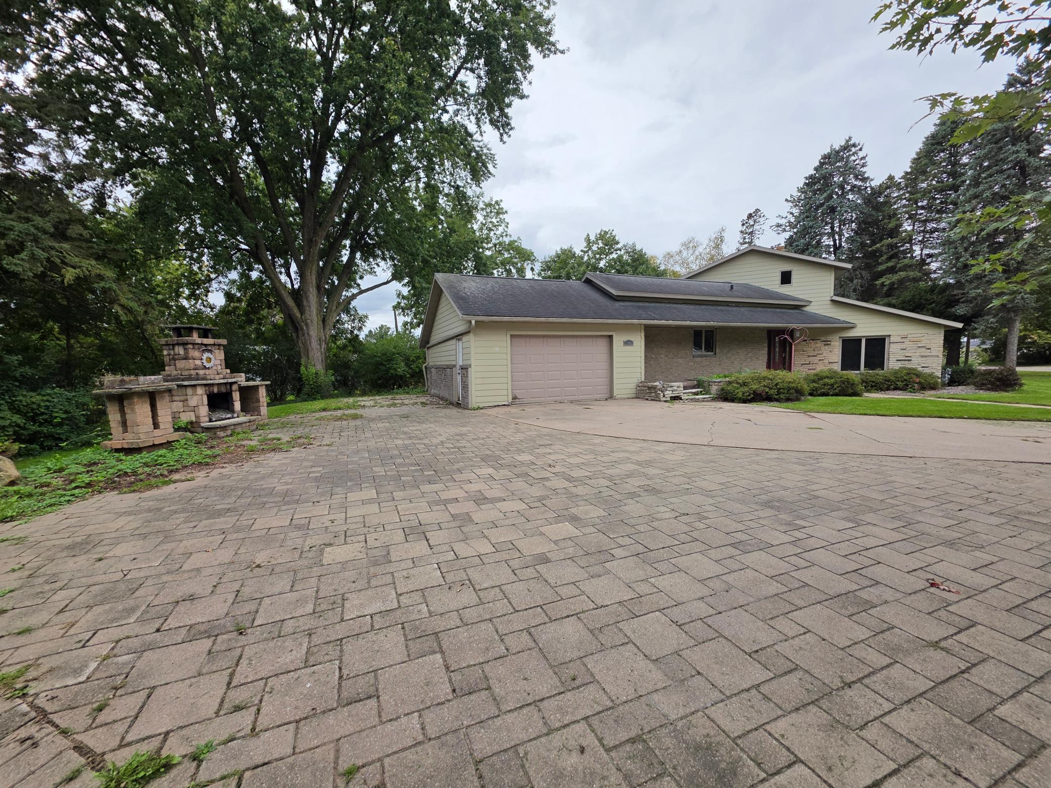 240 1st Street Southwest Elgin, MN 55932 - Photo 6 of 42 Gallery Image 6